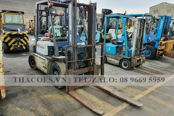 Bán xe nâng cũ  giá rẻ  nhập khẩu Nhật Bản Komatsu mới trên 90